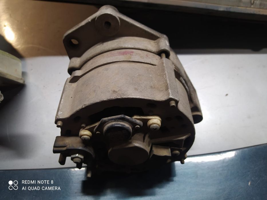 Генератор Фольксваген Пассат жетта ауди