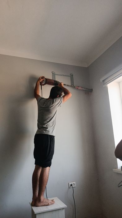 Установка  кондиционер. Kondisaner órnatish