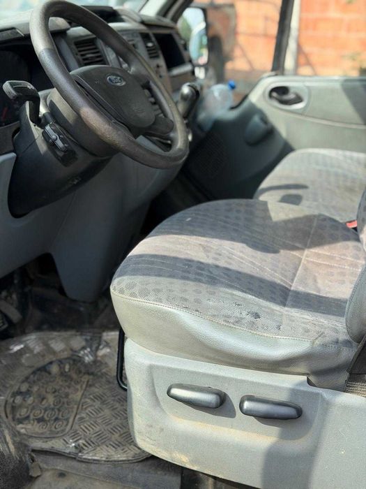 Ford trasit DOKA 7 locuri