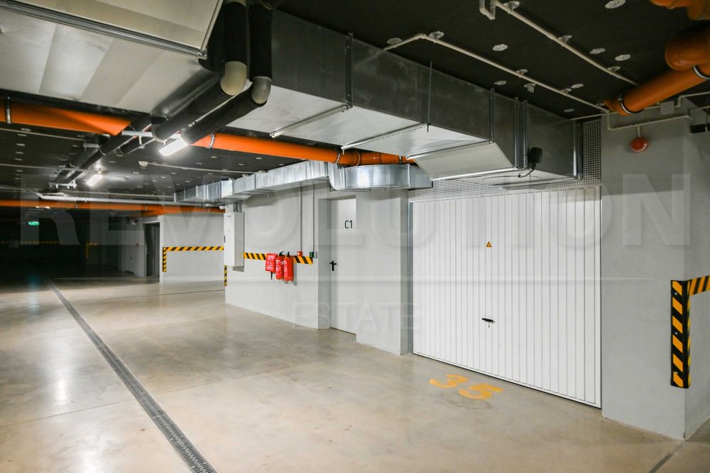 Продава се Тристаен апартамент в София, Кръстова вада - 252 кв.м за 1112 €/кв.м - Снимка #19