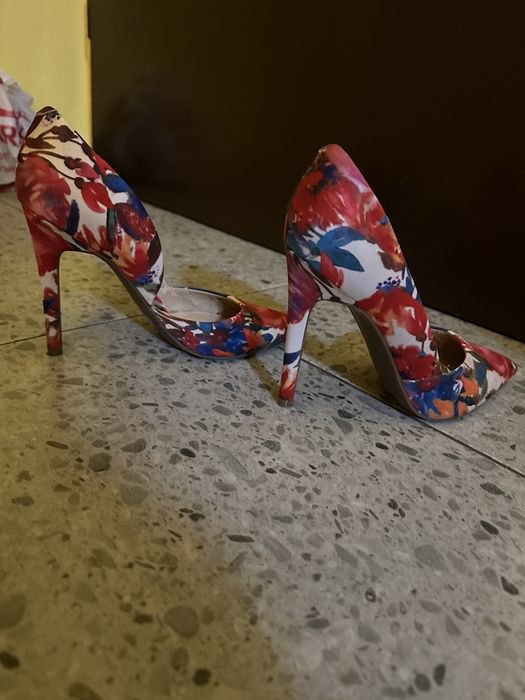 Секси пролетни обувки