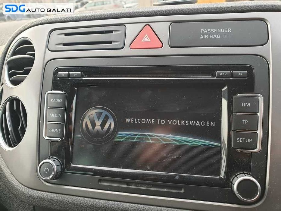 Radio CD Player RCD 510 VW Passat B6 2005 - 2010