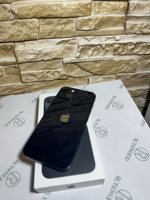 Айфон 13 темно синий