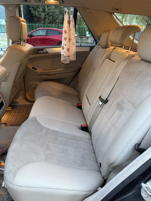 Продавам Mercedes-Benz ML 320 CDI 4MATIC