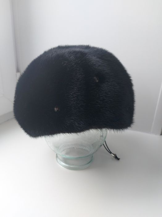 Продам норковый берет