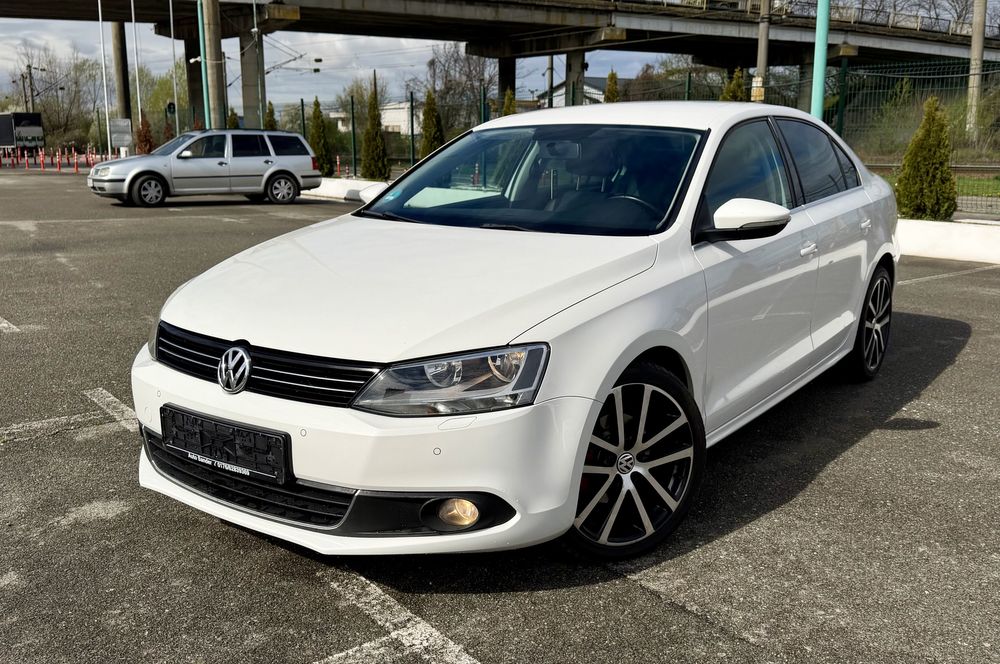 Volkswagen Jetta 2.0 Tdi 140cp/ Euro5/ An 2012