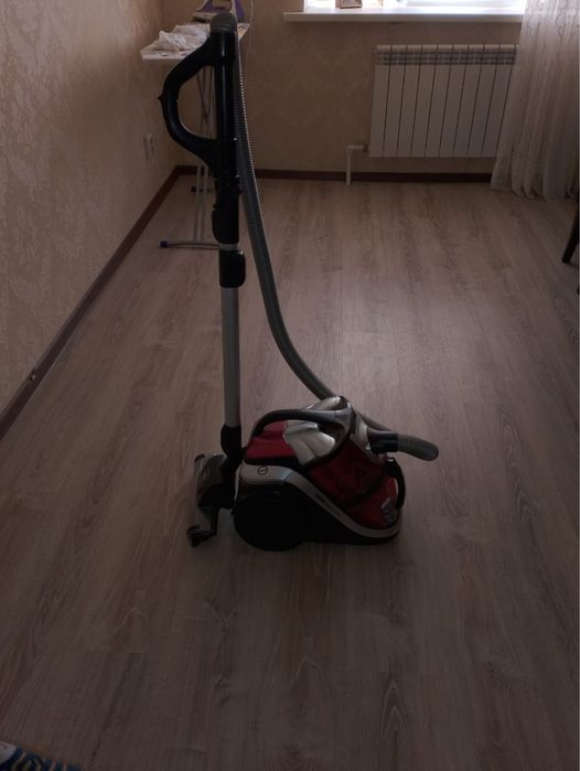Продам пылесос Tefal