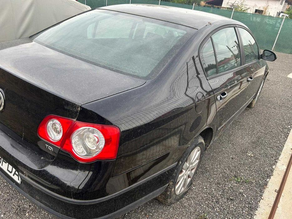 Bara Far Stop Usa Geam Aripa Oglinda Capota Trager VW Passat B6 1.9BKC