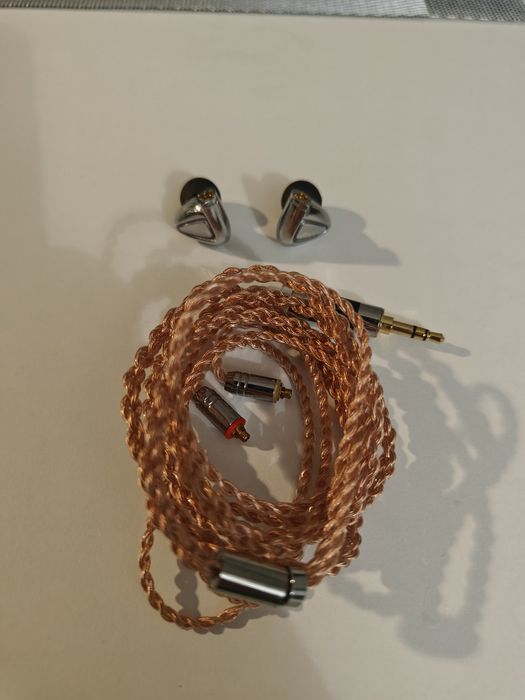 Vând căști Planar Magnetice Tin HiFi P1 Plus