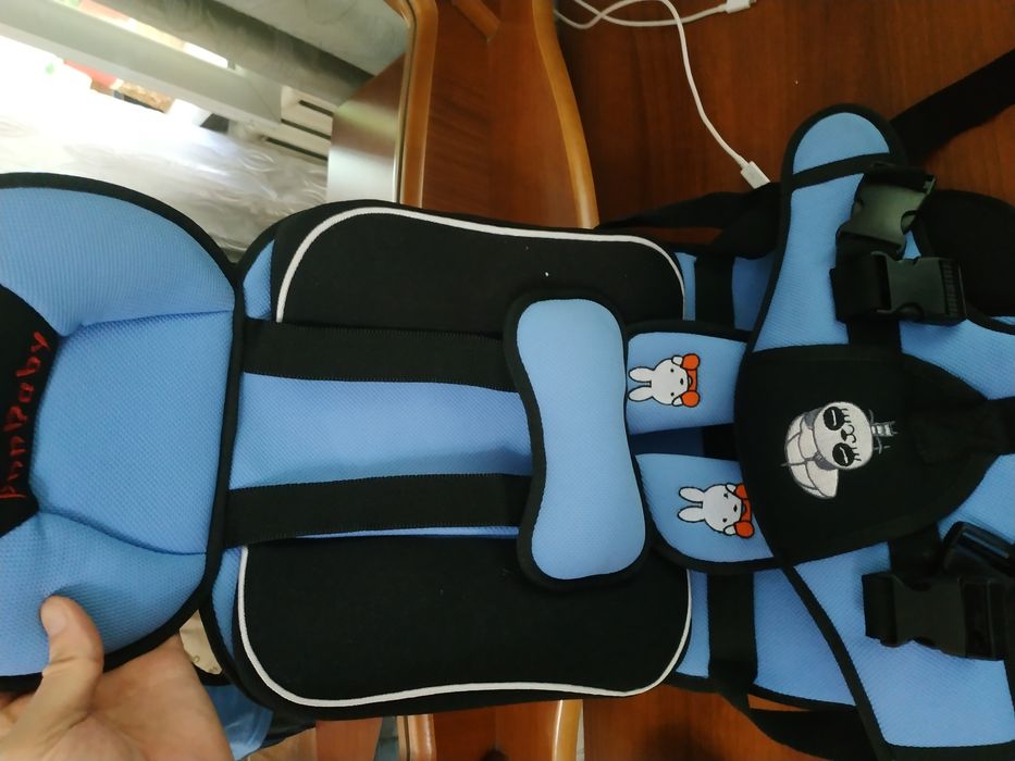 Детское автокресло