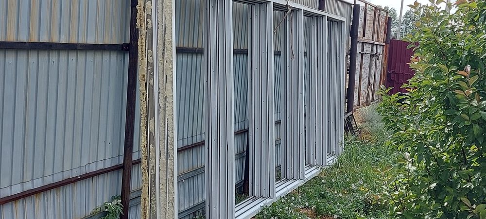 Продам окно.пластик