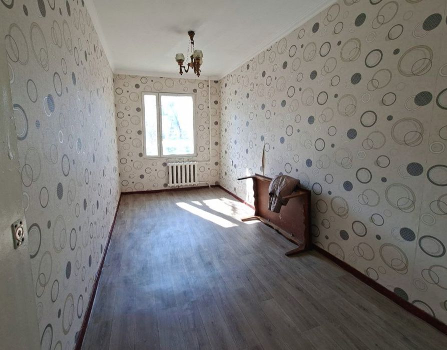 Юнусабад 11, 2/2/4 Неторец Средний Ремонт