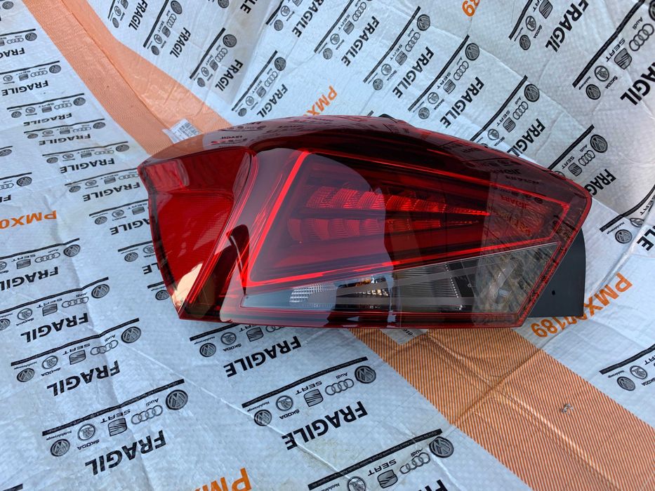 Stop stg led SEAT IBIZA V  original 6F0945207H, 6F0945207D