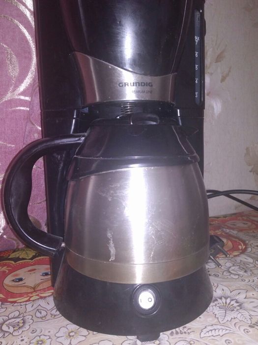Продам кофеварку