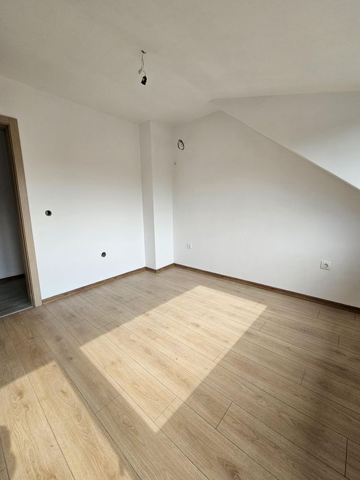 Продава се Тристаен апартамент в Пловдив, Кършияка - 105 кв.м за 1429 €/кв.м - Снимка #5