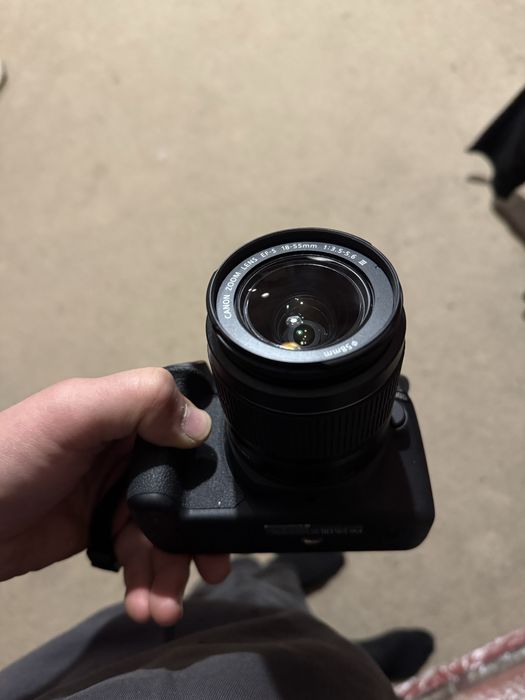 Canon 2000d в идеаеле