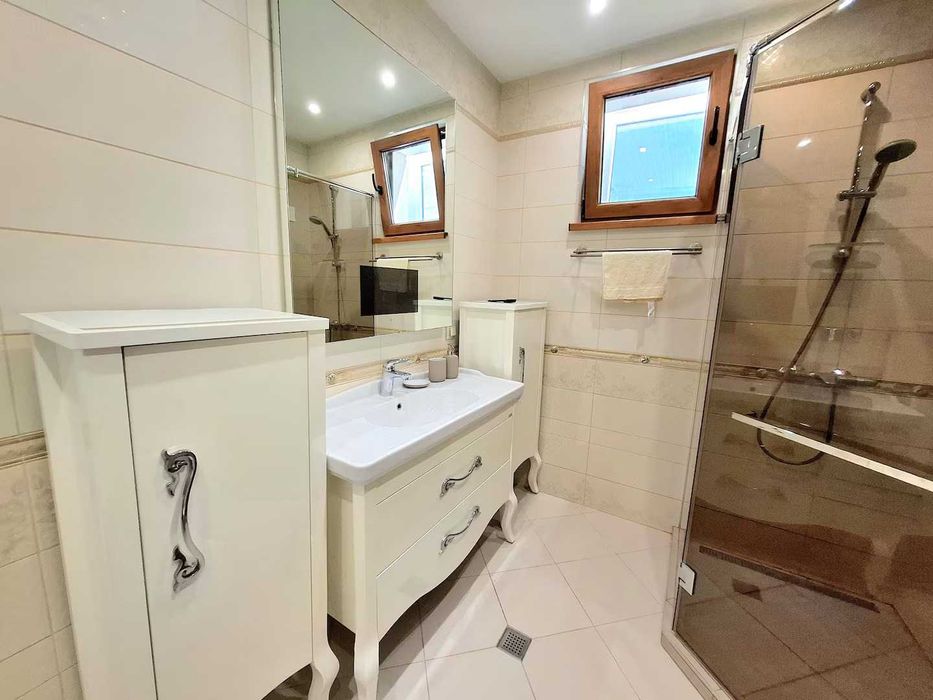 Specious Prestique Penthouse Free Parking  127€