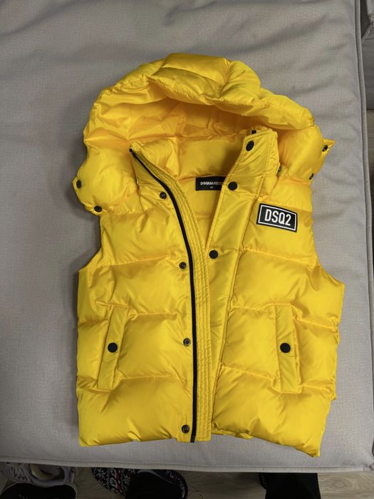 Оригинално Dsquared2 елече