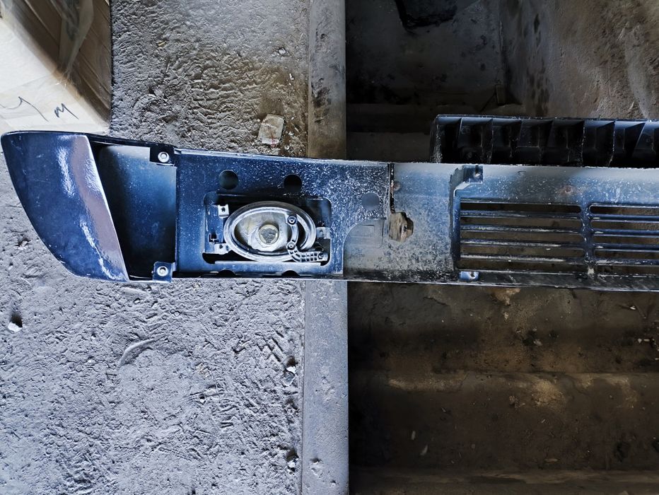 Бампер на Гелик 2000 года