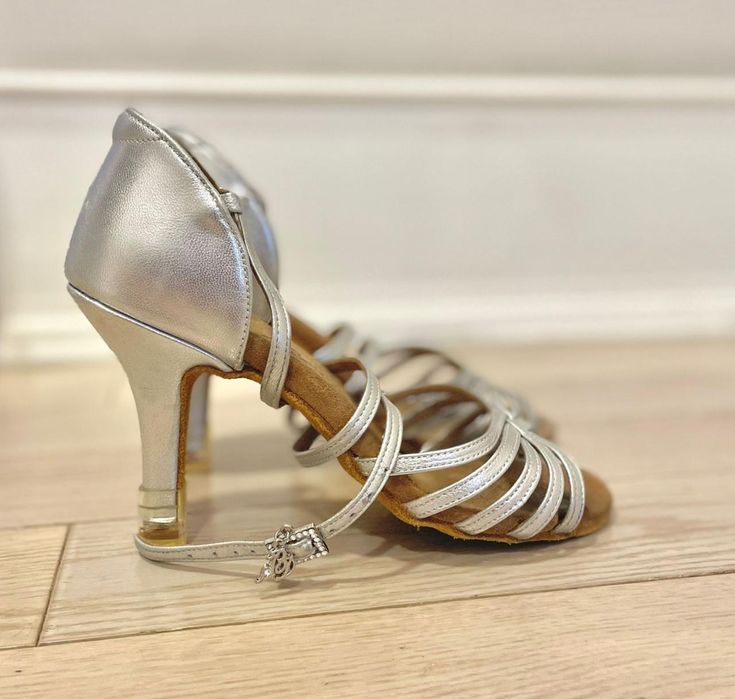 Туфли для спортивно-бальных танцев