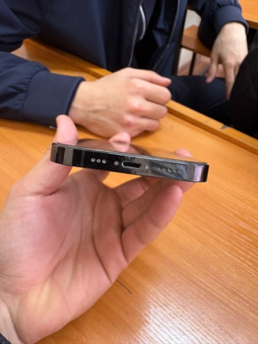 Айфон 14про срочно