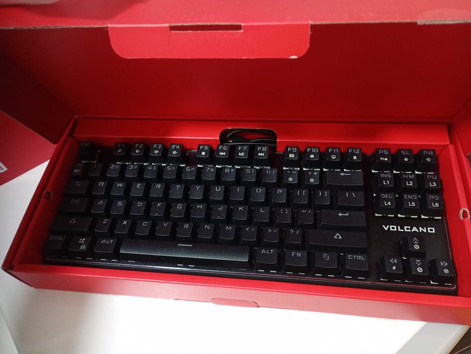 Tastatură mecanică gaming Modecom Volcano Lanparty RGB, TKL 87-key, wired, switch-uri Outemu Brown