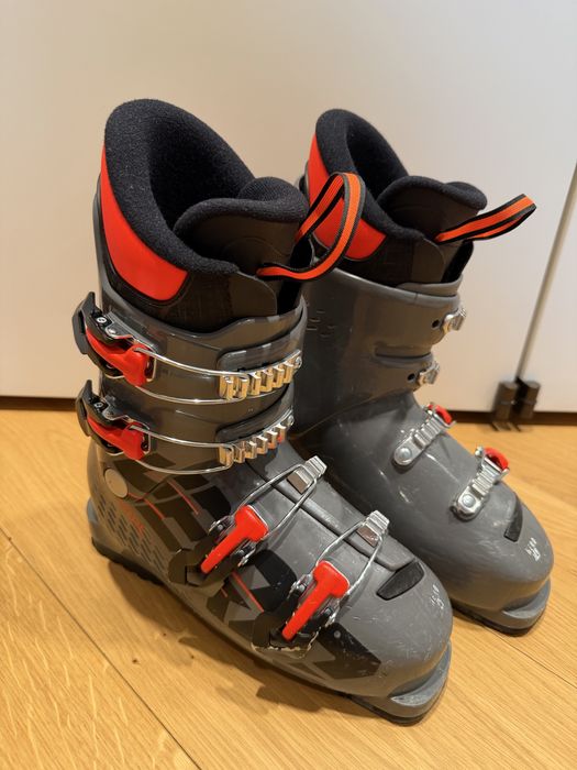 Ски Rossignol 140 cm / ски обувки 24.5  / щеки 110 см