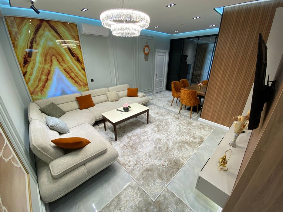 Яккасарой Ситу Маll 3/2/10. 75м2  Срочно Продам квартиру