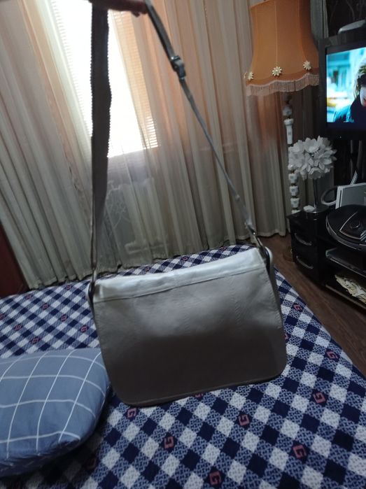 Сумка натуральная кожа. Новая -250.000 сум