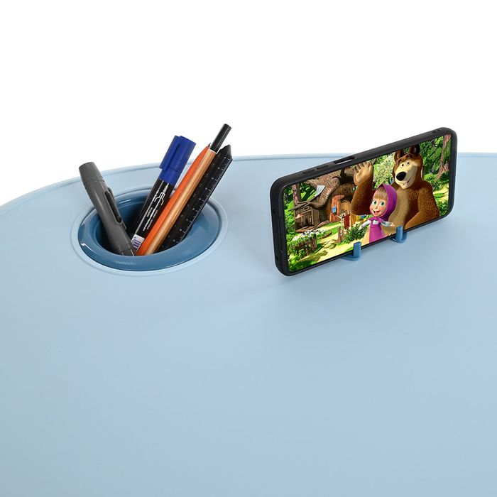 Столик со стулом