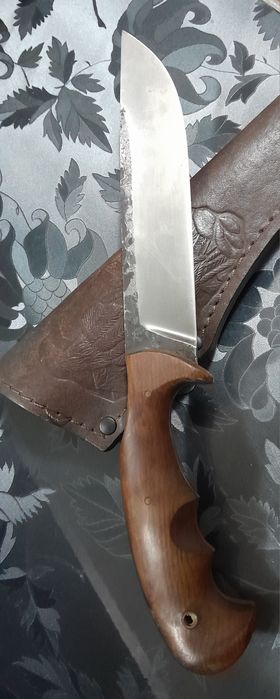 Нож дорогие  Qimat Pichoq