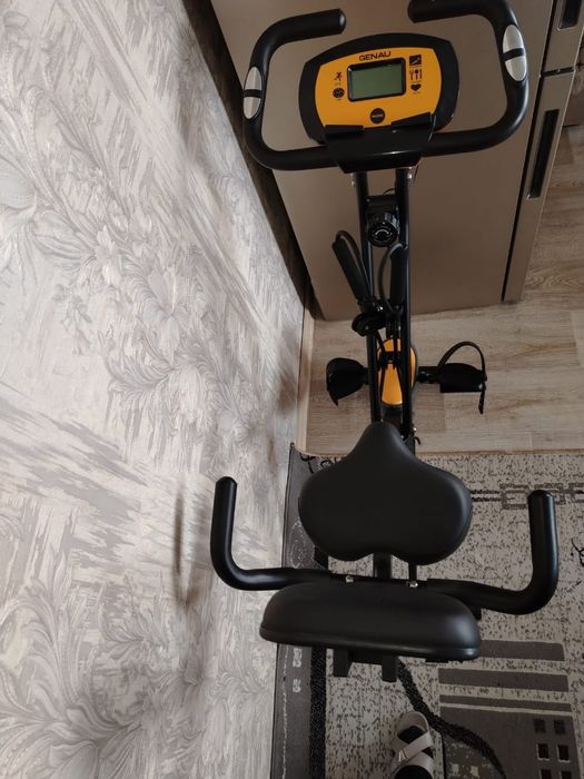 Продам велотренажёр Genau
