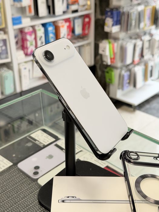 Apple iPhone Air 256GB Sky Blue