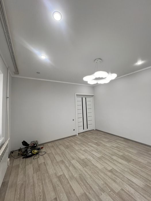 Продается 1 комн кв в мкрн Кунаева