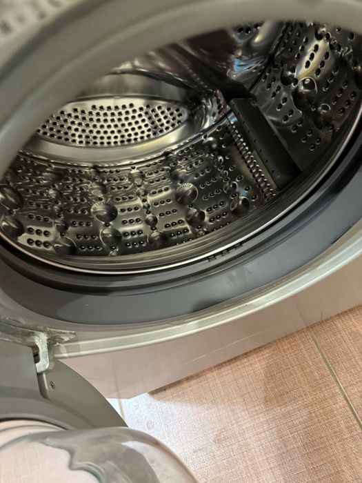 Продам стиральную машинку