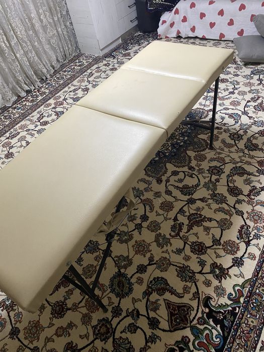 Кушетка продается