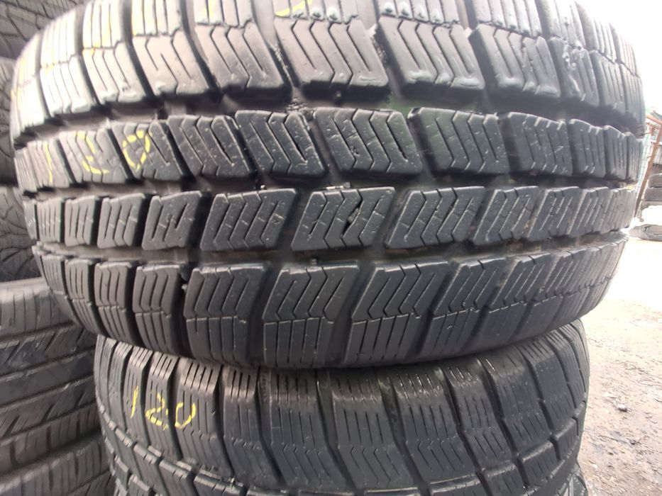 4 anvelope iarna 185/60r15 Barum Montaj Gratuit