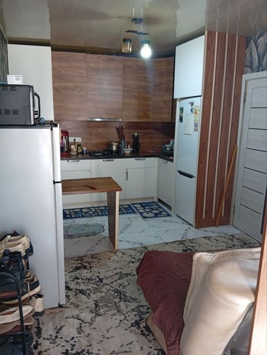 Продаётся 6,4 сот.4 ком.( ташморе)