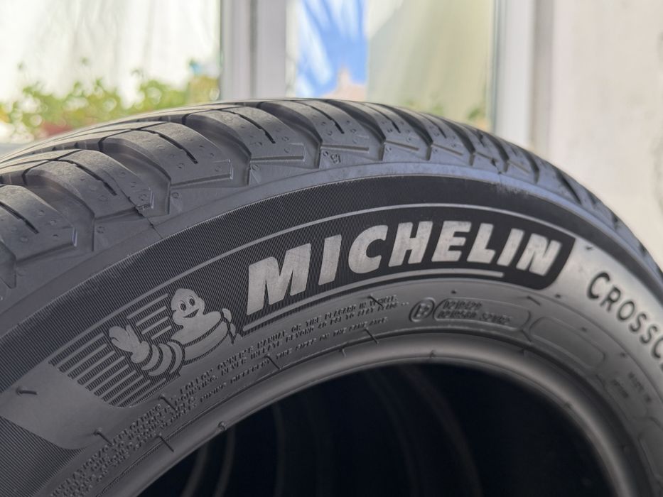 205/55/16 Michelin 4Броя: 240€ 6.5мм Всесезонни гуми