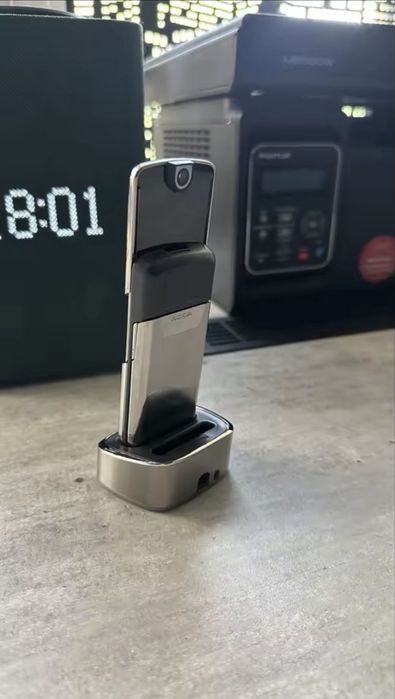 Nokia 8800 RM-13 2005