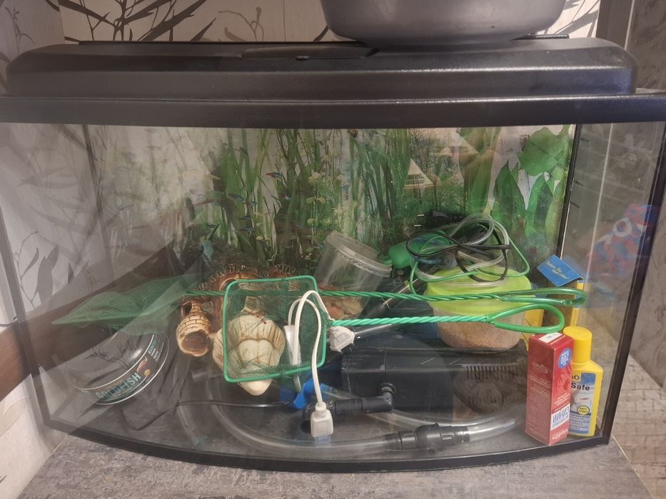 Продам аквариум на 45л.