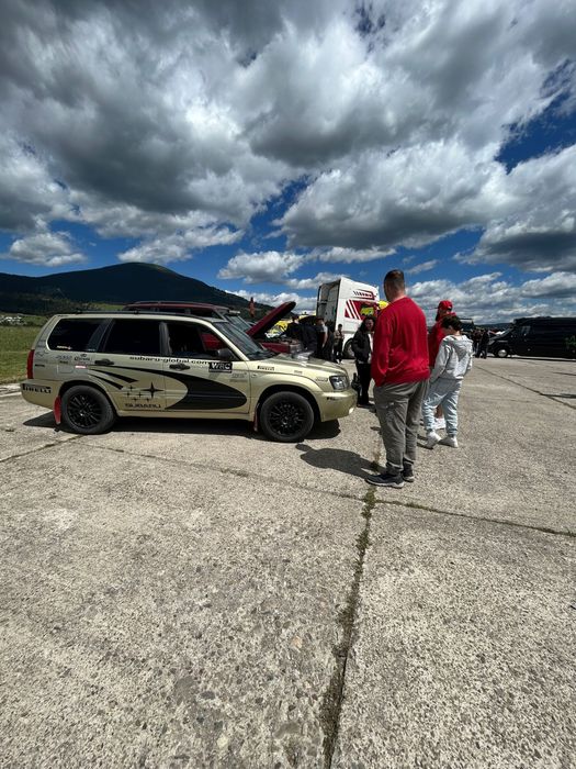 Subaru Forester SG5  2.0 xt