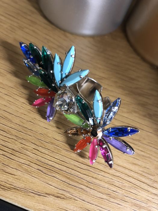 Дамски пръстен