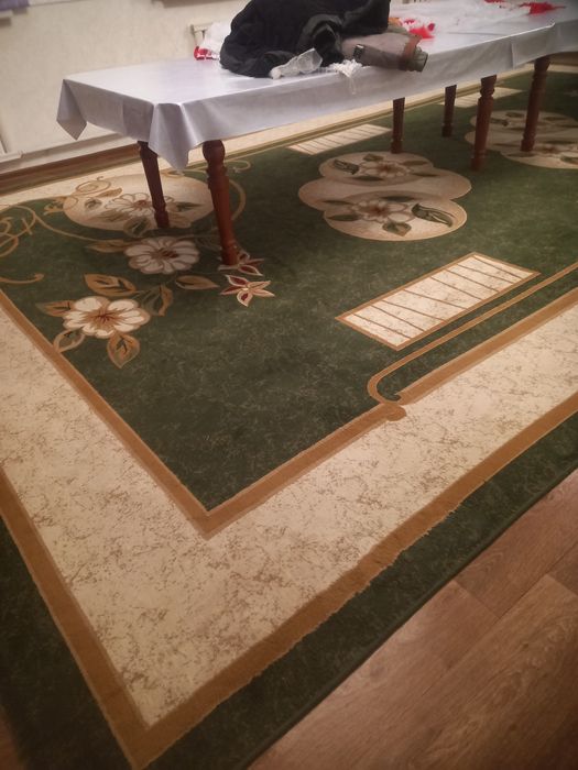 Қалыңдығы жақсы араб кілемі