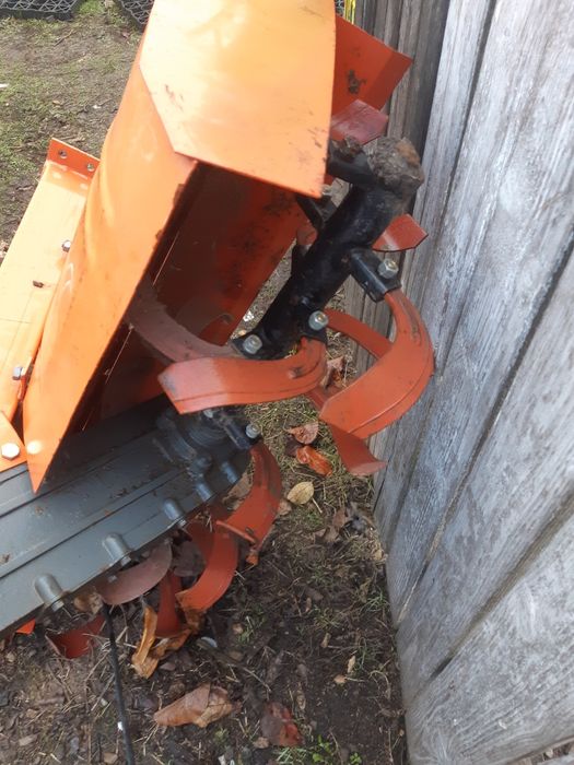 Freza motocultor zubr