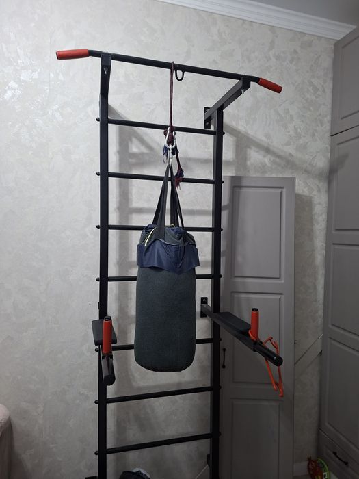 Шведская стенка турник