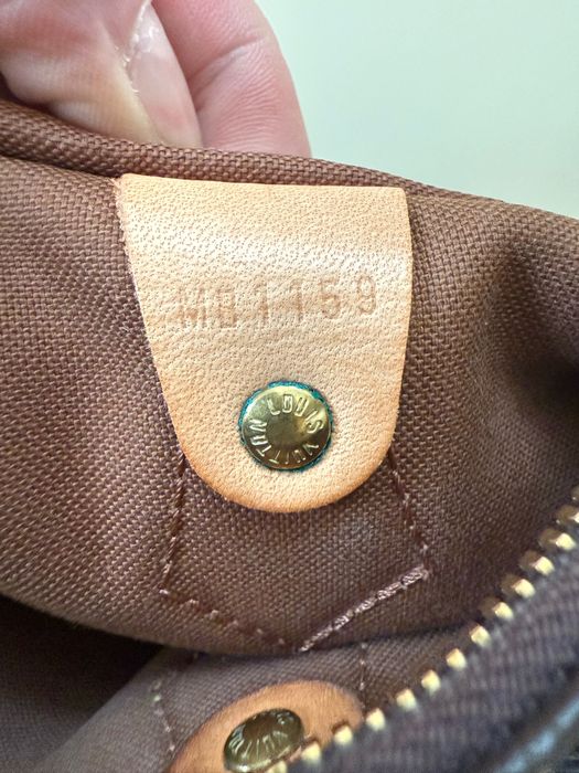 Оригинална Louis Vuitton Speedy Bag