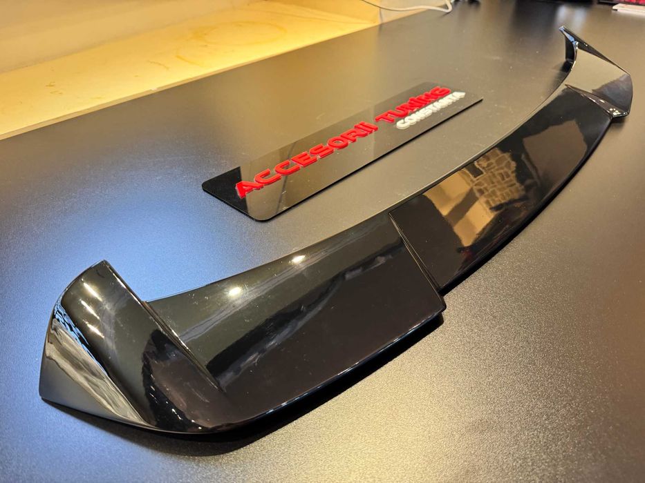 Eleron Haion - Volkswagen Passat B6 Variant Negru Lucios