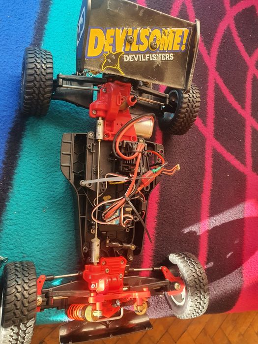 se vinde automodel tamya manta ray 4wd