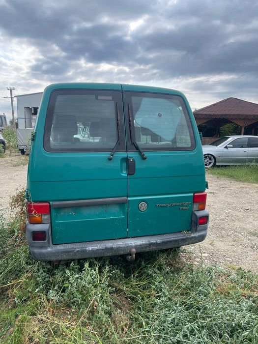 Dezmembrez Volkswagen T4 2.5tdi